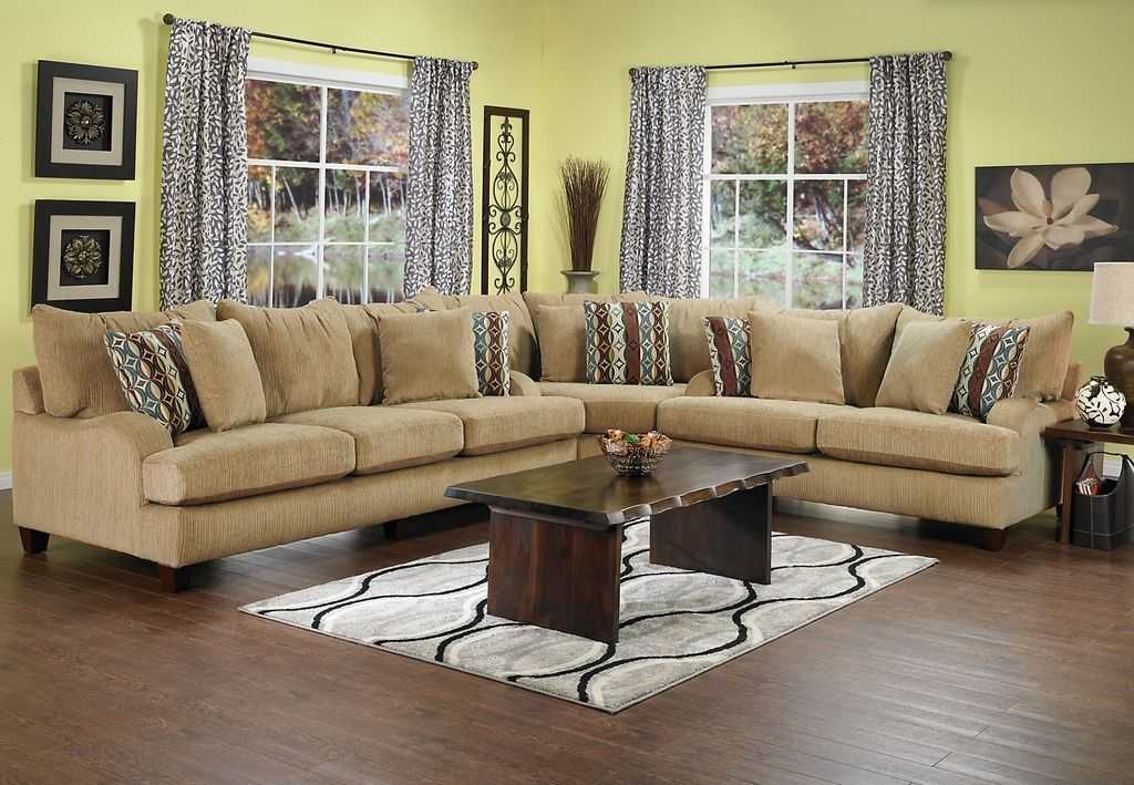 Диван с обивкой из шенилла