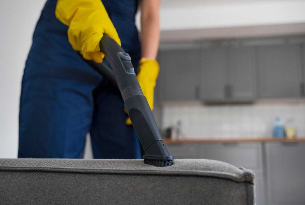 Химчистка мягкой мебели на дому