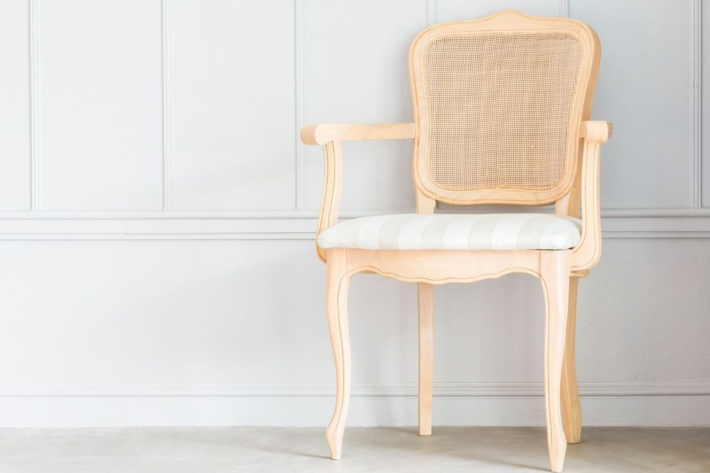 Классические стулья