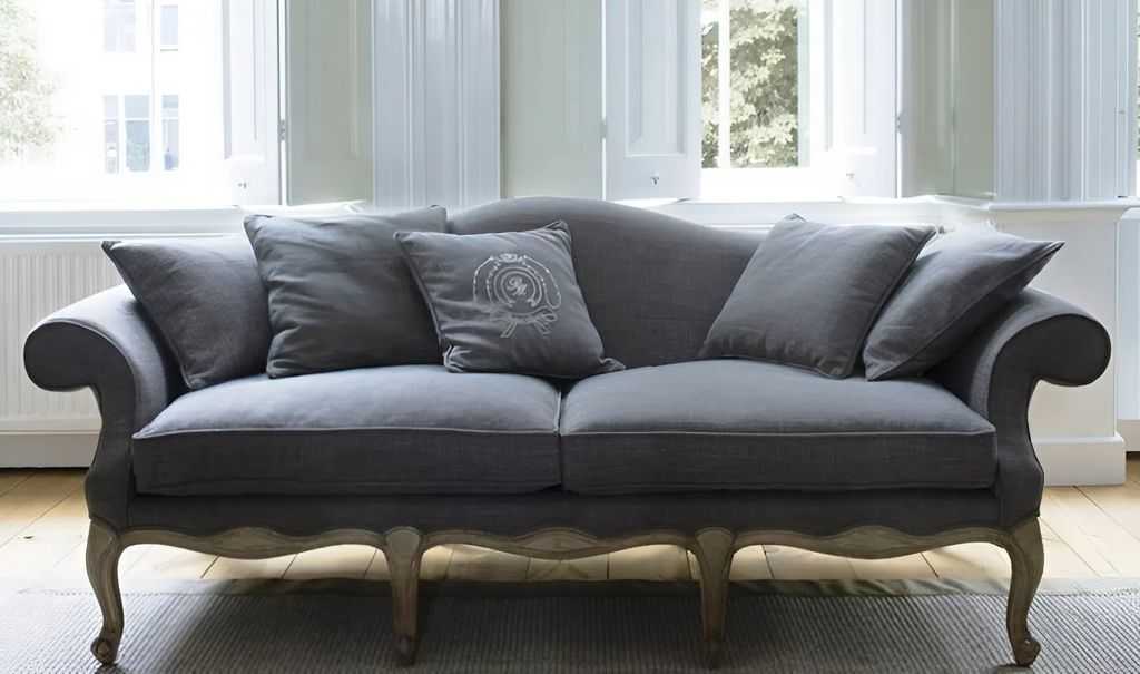 Серый диван в стиле прованс