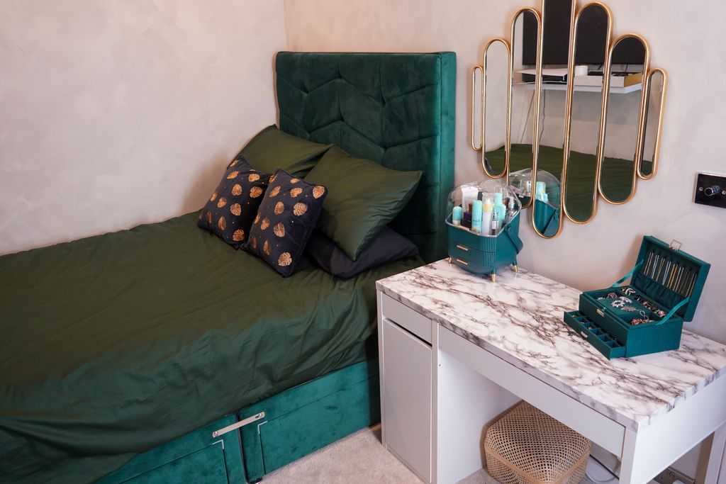 заказать бархатную кровать по личным замерам